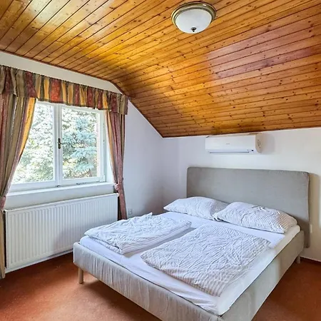 Villa Luxury Near Prague Pool, Wellness, Garden Jirny