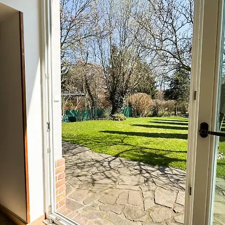 Luxury Near Prague Pool, Wellness, Garden Villa Jirny